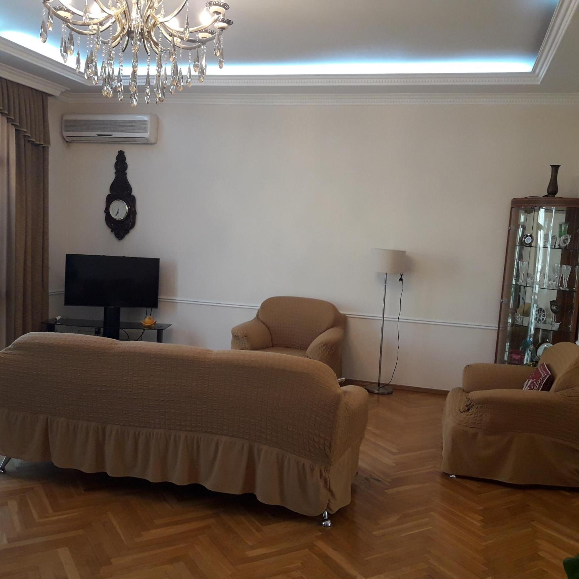 Neftiannikov Avenue Apartment Baku Exterior photo